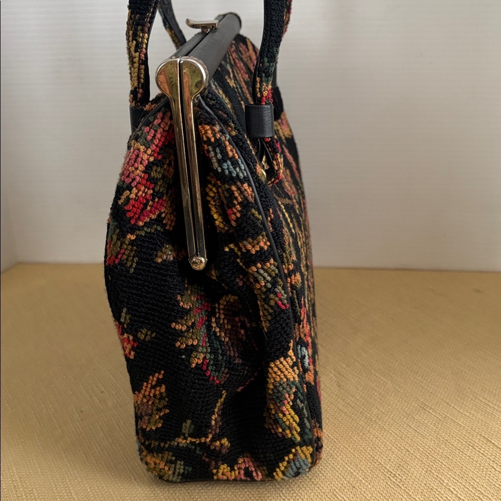 Vintage Black Needlepoint Carpetbag Pocketbook Purse - Picture 3 of 10
